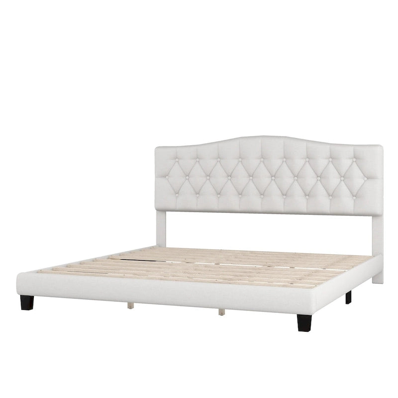 Lit plateforme rembourré avec tête de lit incurvée en forme de selle et capitonnage en losange — Lit double, grand lit et très grand lit