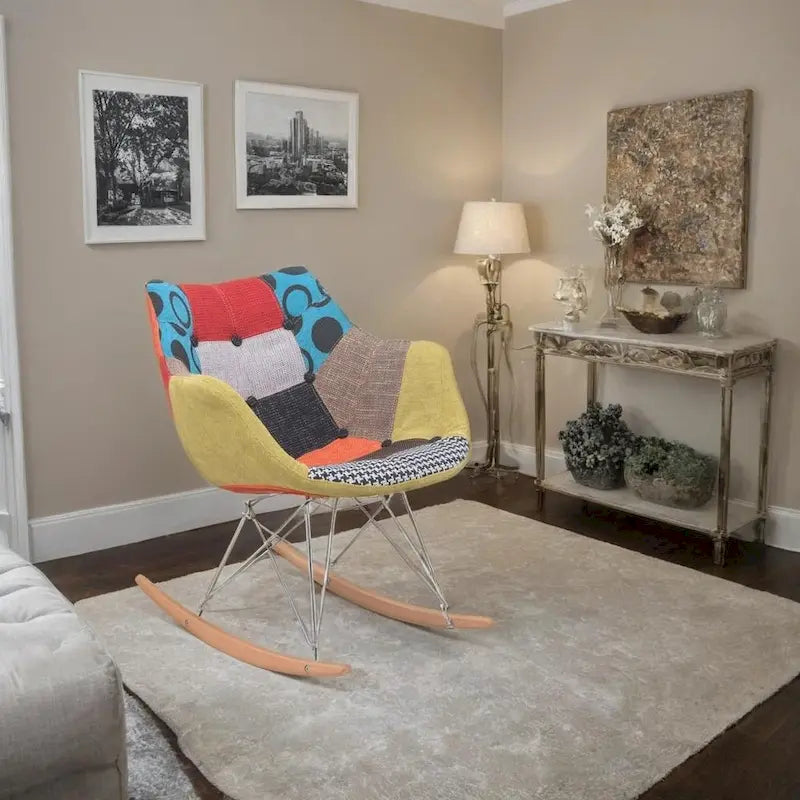 Fauteuil à bascule d'allaitement rembourré avec piètement Eiffel – Fauteuil d'appoint moderne
