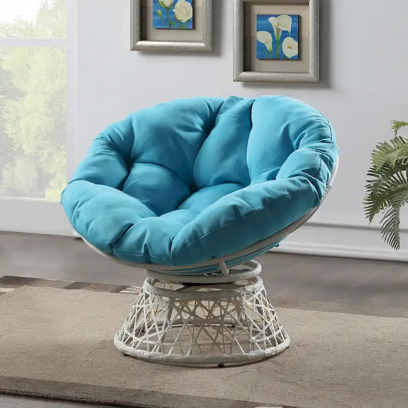 Fauteuil pivotant Papasan avec coussin touffeté épais et cadre en résine tressée — 101,6 cm (L) × 89,5 cm (H)