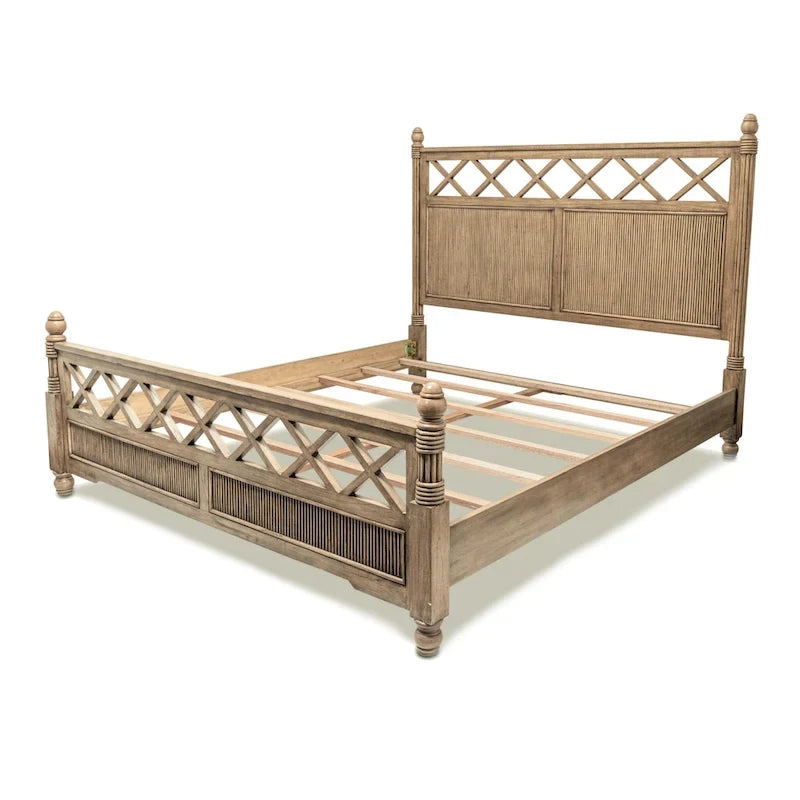Cadre de lit en bois massif avec finition grain de bois naturel — Grand lit et très grand lit