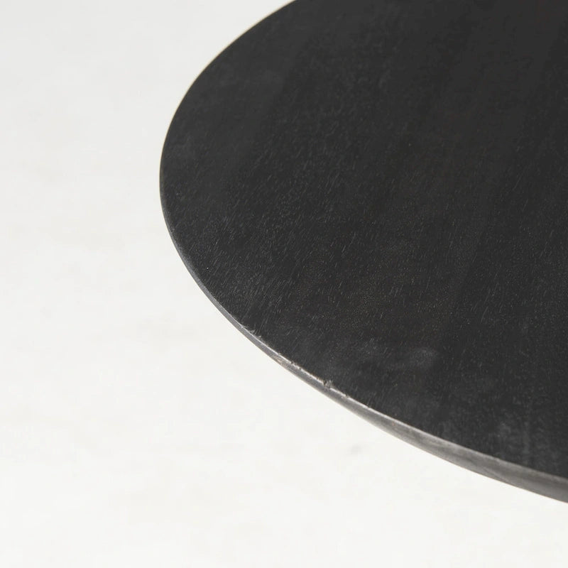 Table d'appoint piédestal moderne en bois massif avec détails en tige métallique — 61 cm (H) × 51 cm (l) × 51 cm (P)