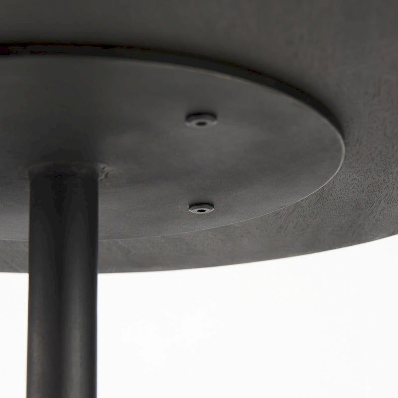 Table d'appoint piédestal moderne en bois massif avec détails en tige métallique — 61 cm (H) × 51 cm (l) × 51 cm (P)